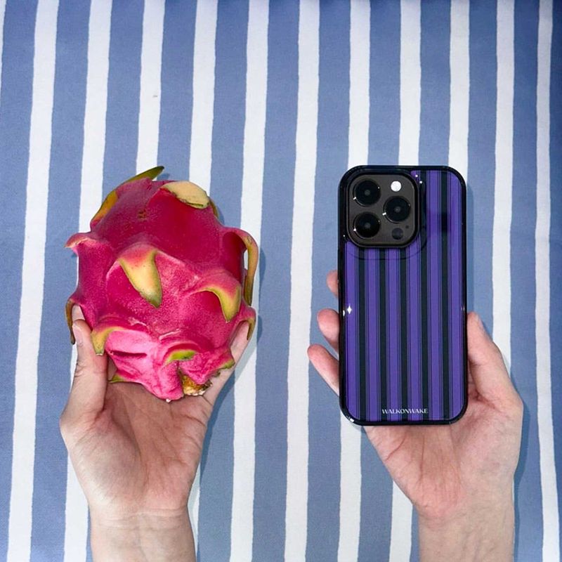 WALKONWAKE（ウォークオンウェイク）の「[Epoxy] ストライプケース(purple)（スマホグッズ/小物）」