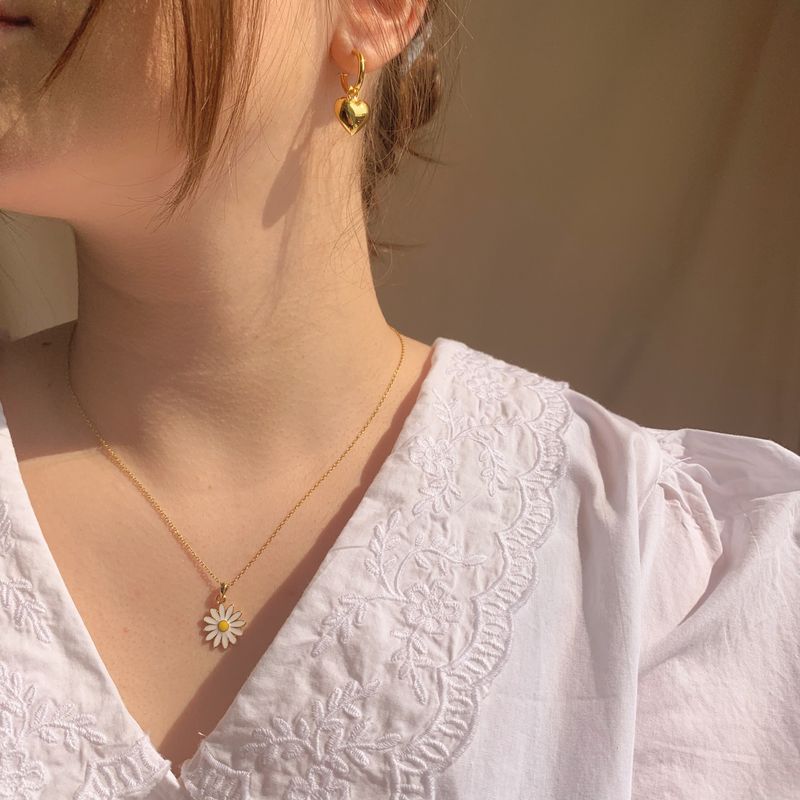 just LoveR.（ジャストラバー）の「ジャンヌデイジーネックレス（アクセサリー）」