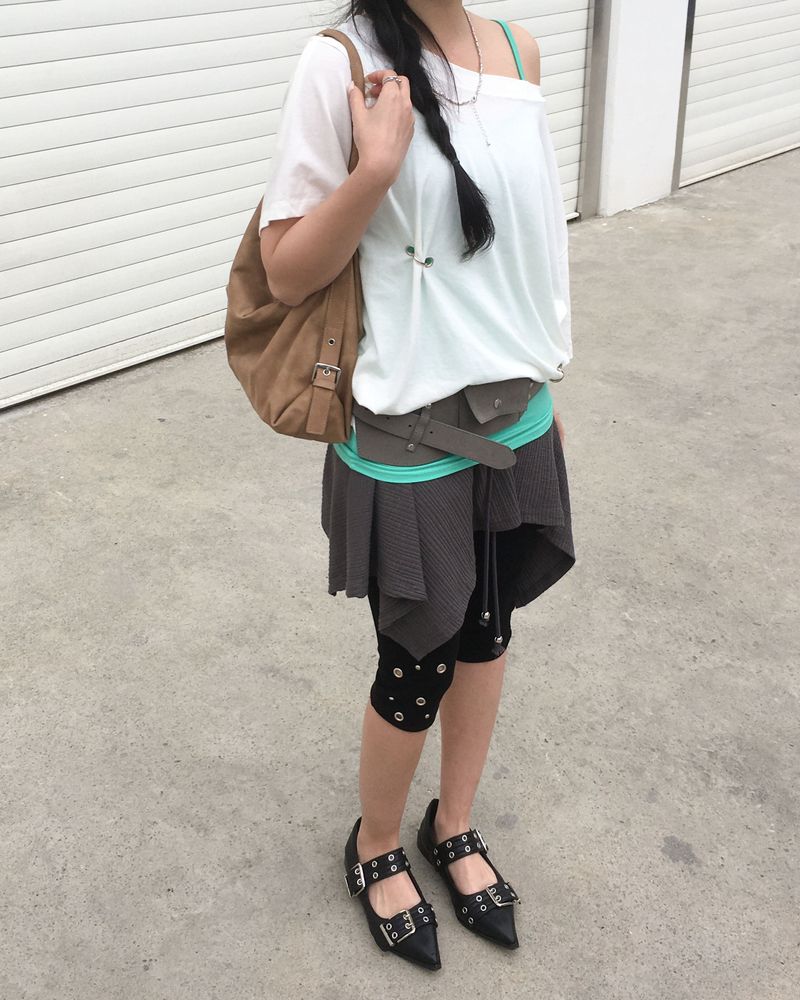 Stud leggings