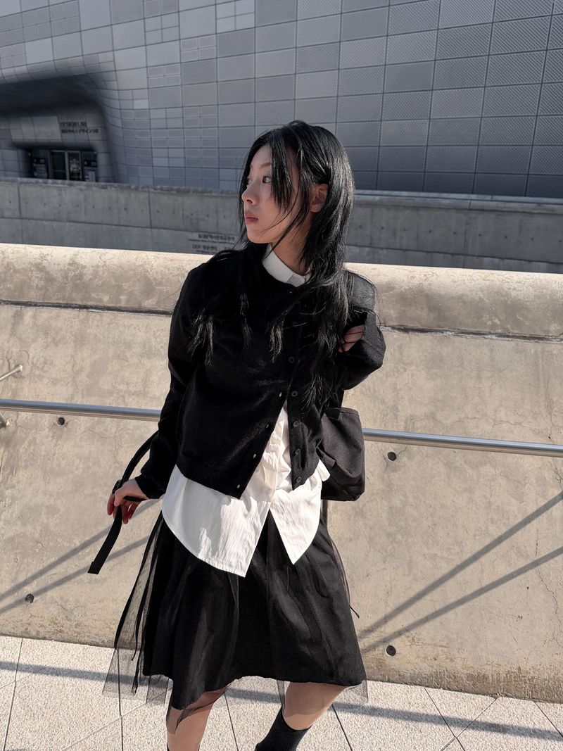 GLOSSY LOOSE SHIRT