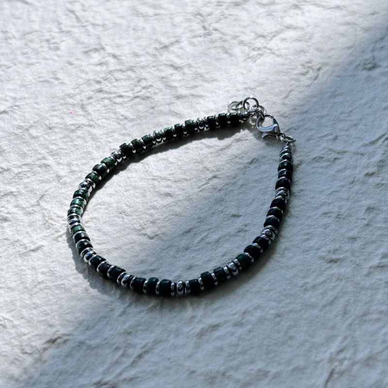 Emerald Sequence Bracelate