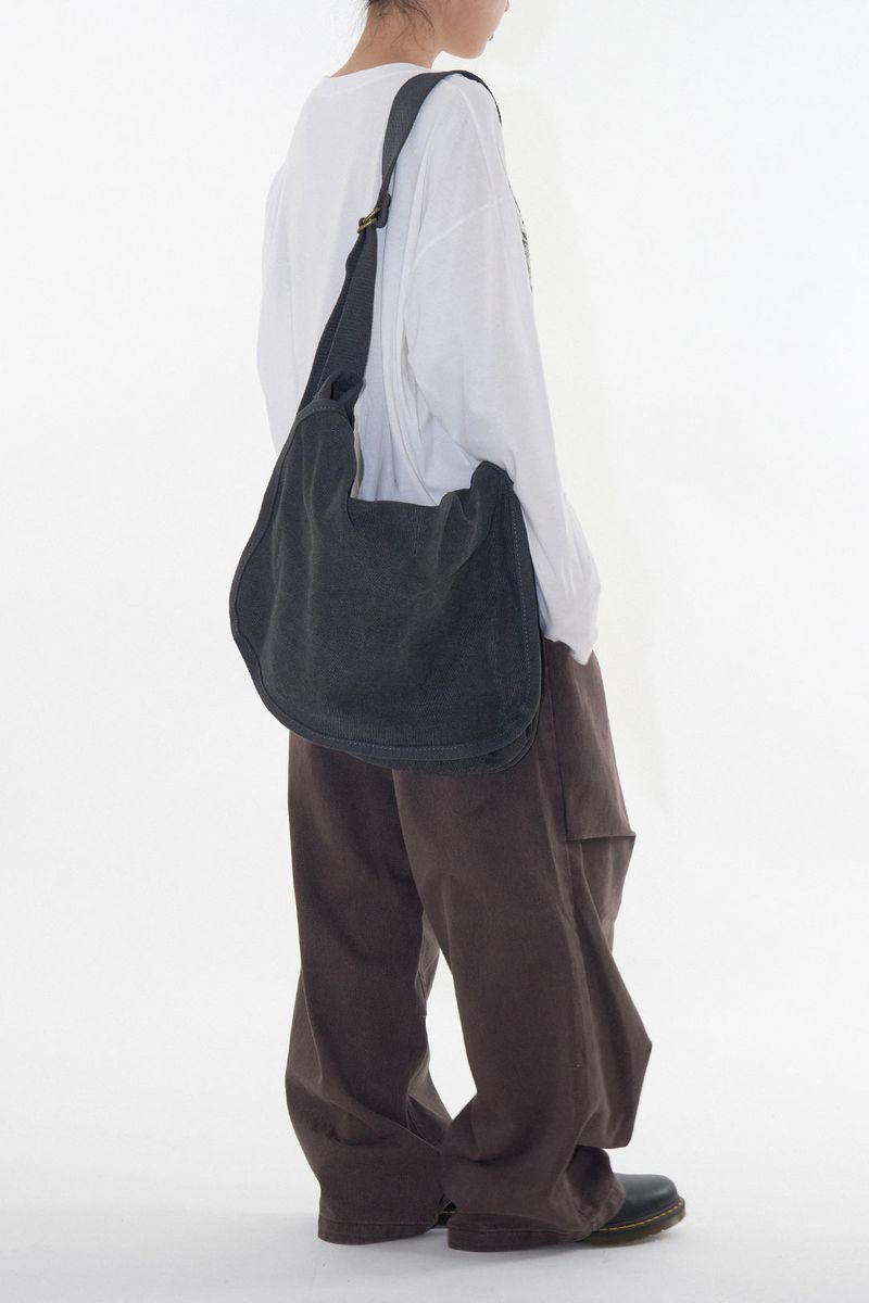 Solid canvas cross bag