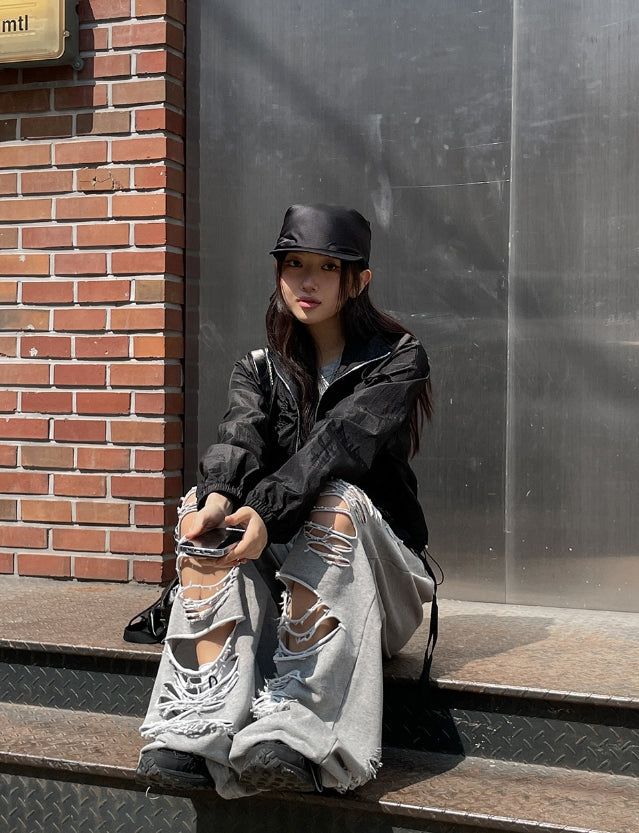 Sunlit strap shirring nylon zip-up jacket