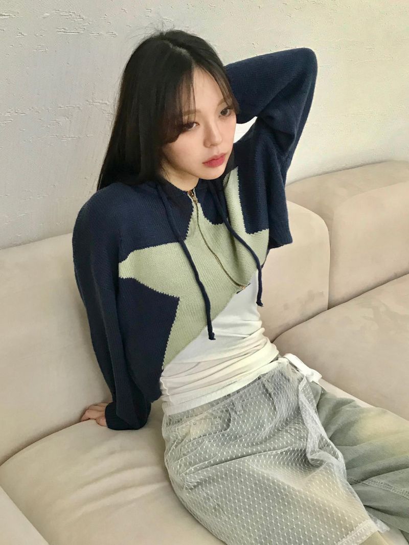 Marco crop knit zip up