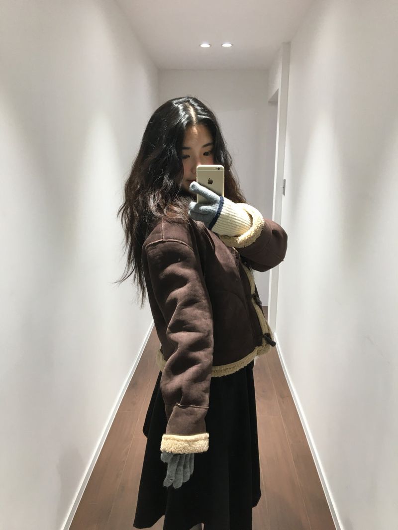 Femme Duffle Hooded Faux Shearling Jacket (2color)