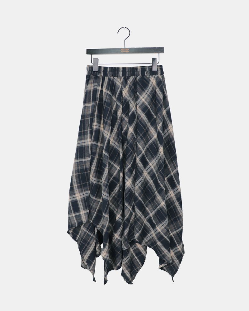 Looping Wool Asymmetric Long Check Layered Skirt