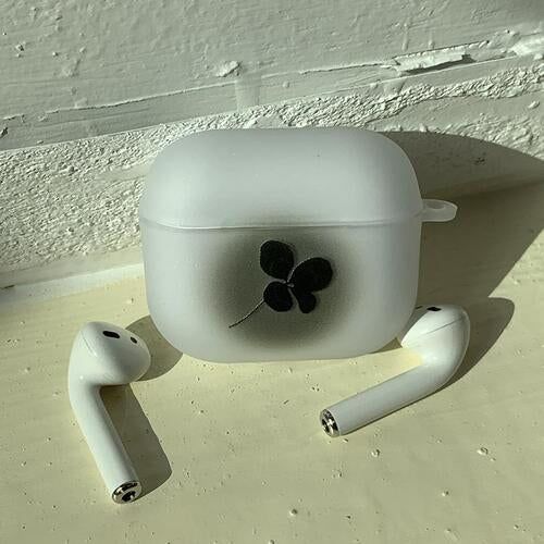 Gaussian Clover AirPods Buzz Case