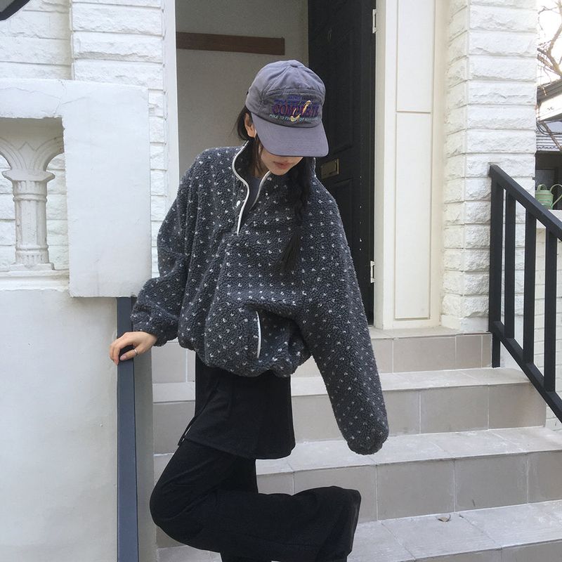 Tana dot half snap button fleece