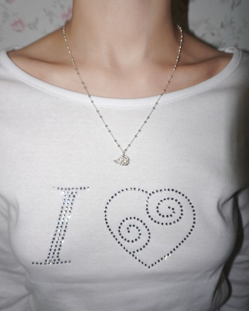 PAIR OF LOVE（ペアオブラブ）の「[925SILVER] ピュアローズペンダントネックレス（アクセサリー）」