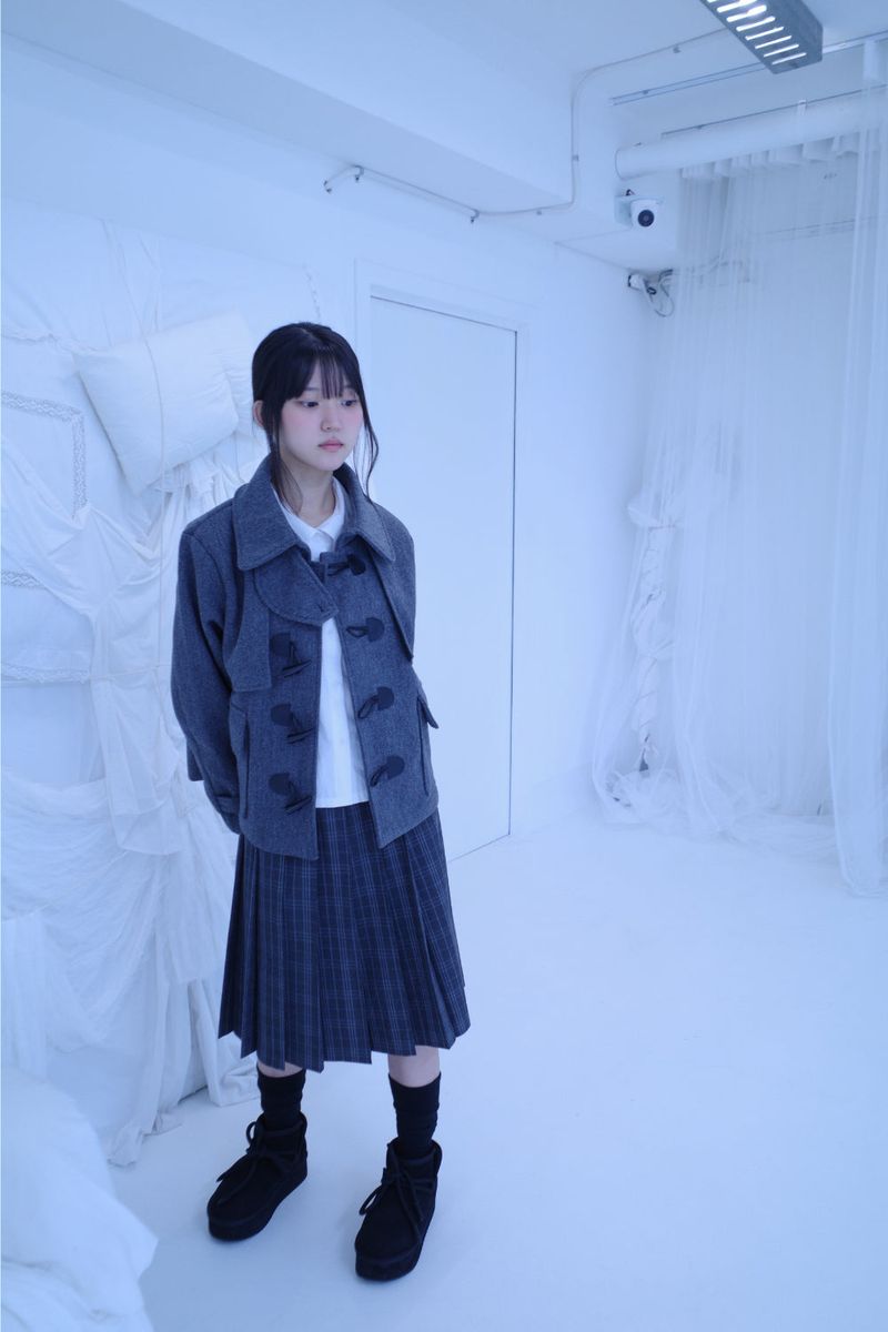 Bwin check midi pleats skirt