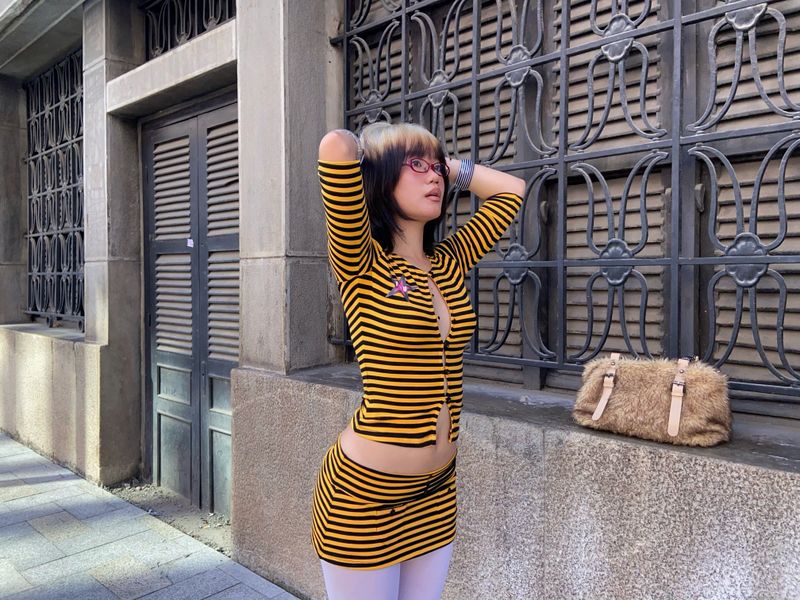 BUMBLEBEE MINI SKIRT / バンブルビー ミニスカート ( SKIRT ONLY ) ( 1 PCS )