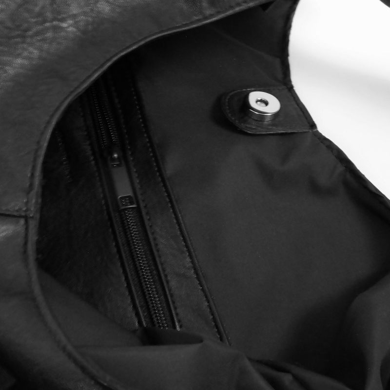figure black