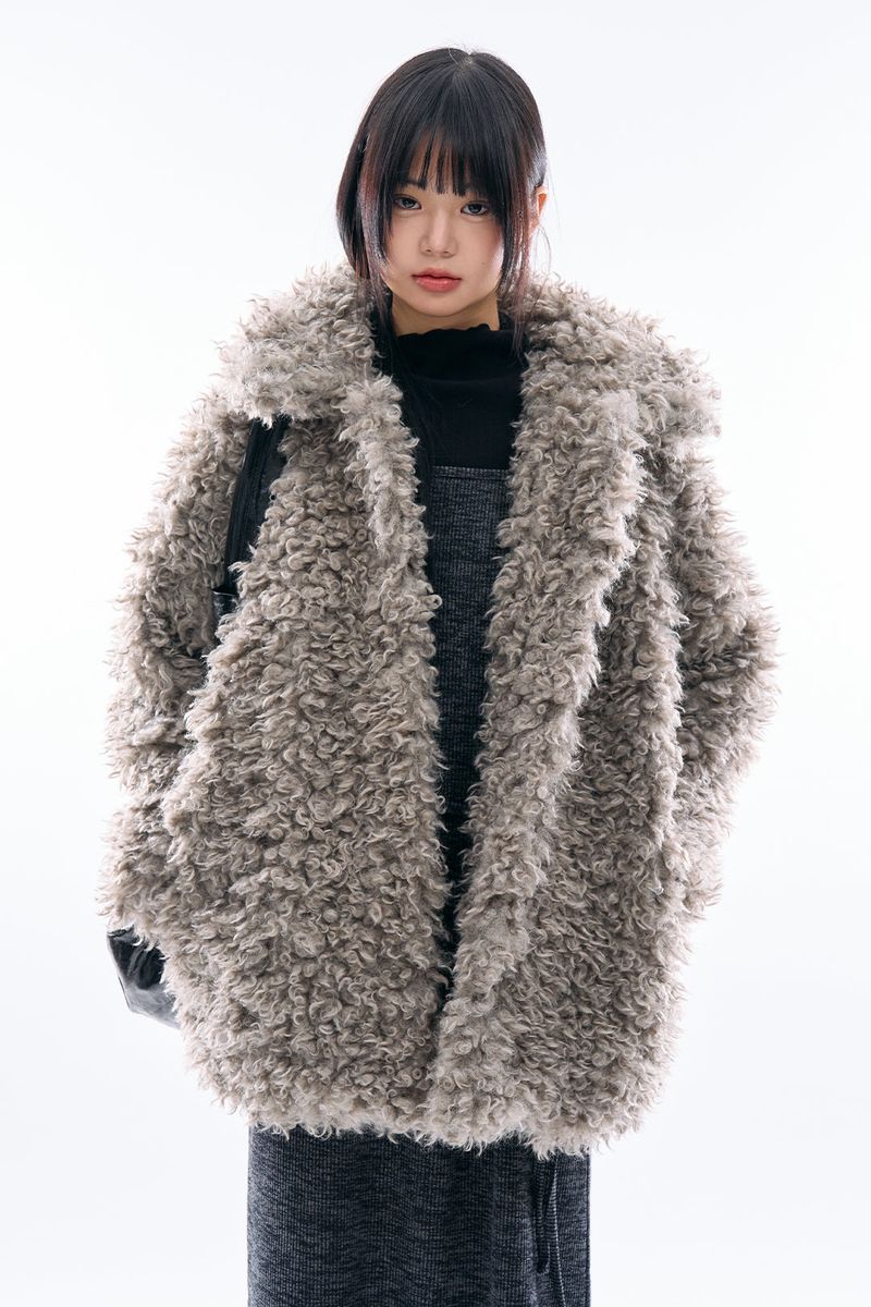 Raucohouse（ラウコハウス）の「Milk plush collar fur coat（Jackets/Outerwear）」