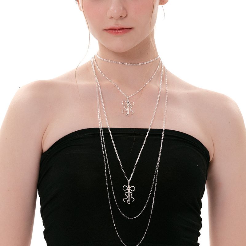 Key Ribbon Necklace