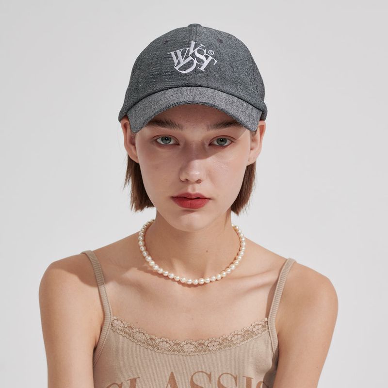wonder visitor（ワンダービジター）の「WDVST Logo Ball-cap [Black]（Hats）」