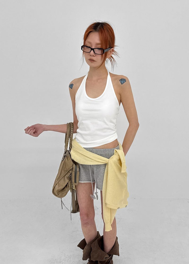 BLACKUP（ブラックアップ）の「[MADE] Flote Halter String Sleeveless Top (Built-in Cap)（Tops）」