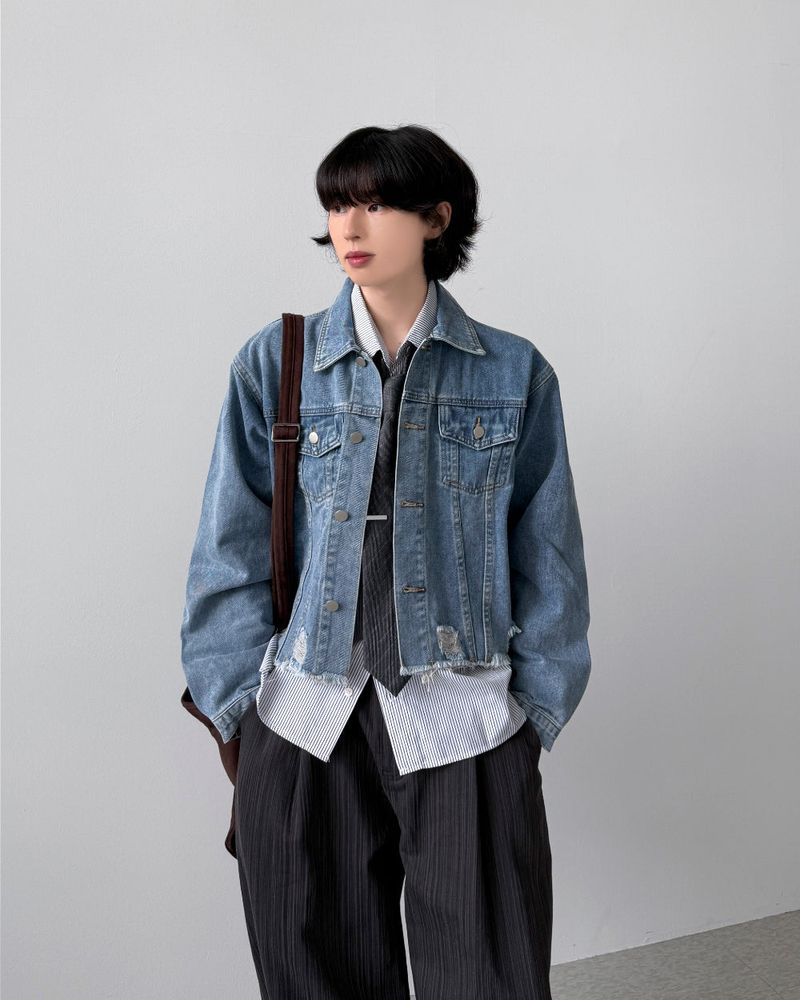 YOURNUS（ユアナス）の「Frayed Crop Denim Jacket（Jackets/Outerwear）」