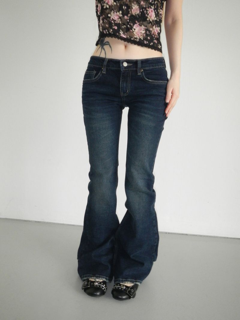 THEAIRTOWN(ザエアータウン)の「down ruched dark denim bootcut pt (Pants)」