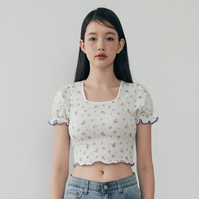 LuluChou（ルルシュ）の「Frill Crop T-shirt - FLOWER PATTERN（Tops）」