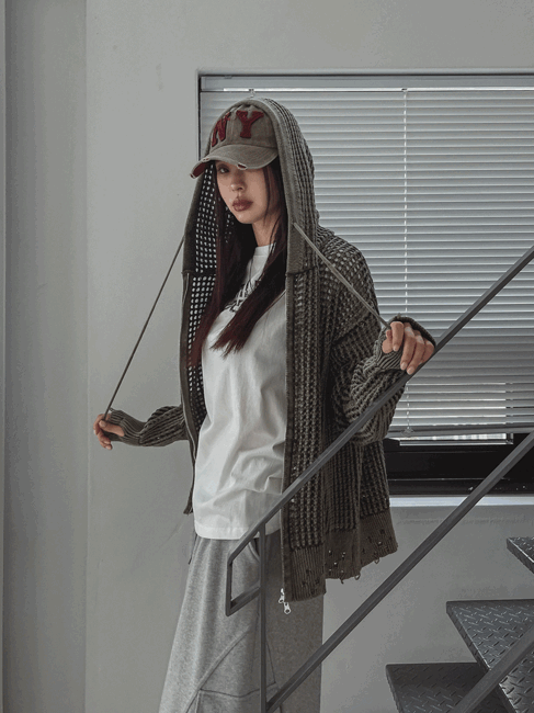 ULAN（ユレン）の「オンダイイングダメージメッシュフードジップアップ（トップス）」