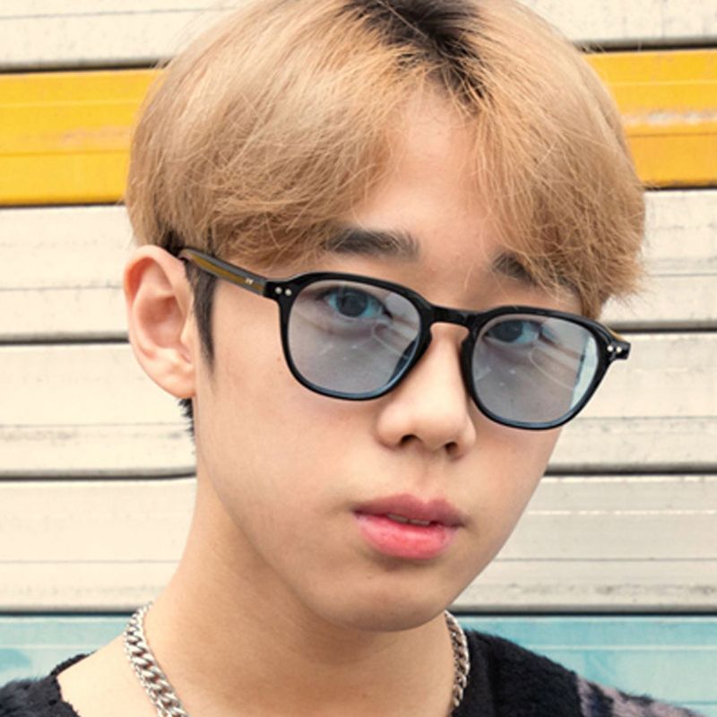 Wooran Black / Blue Tint Lens
