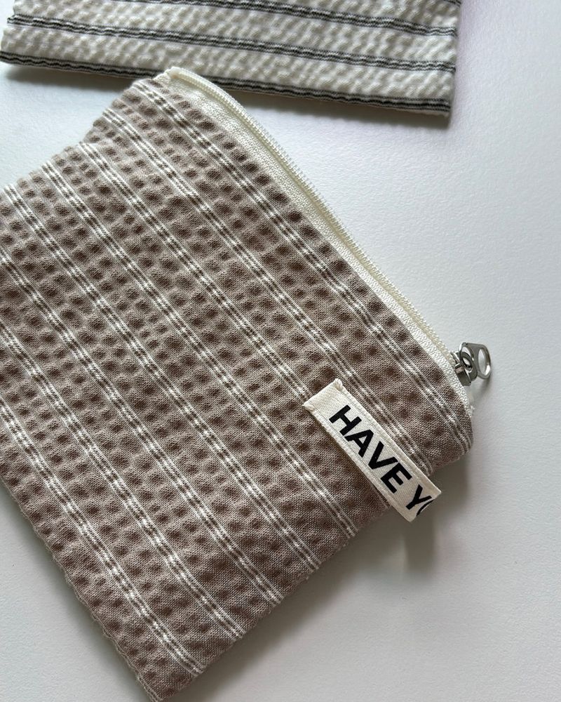 Plain stripe flat pouch - beige , M size