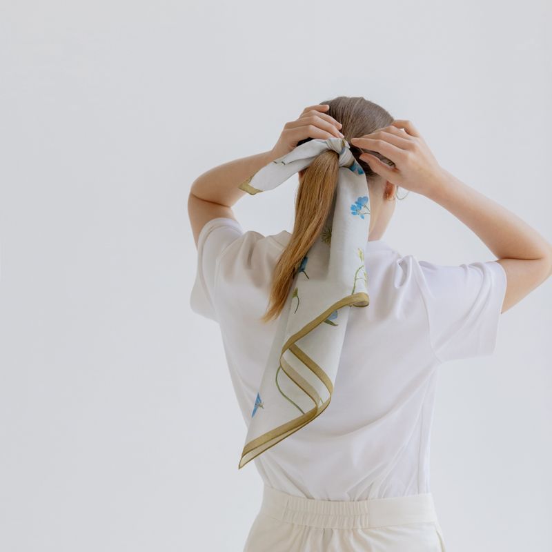 PRESSED FLOWER SCARF - Sky Blue
