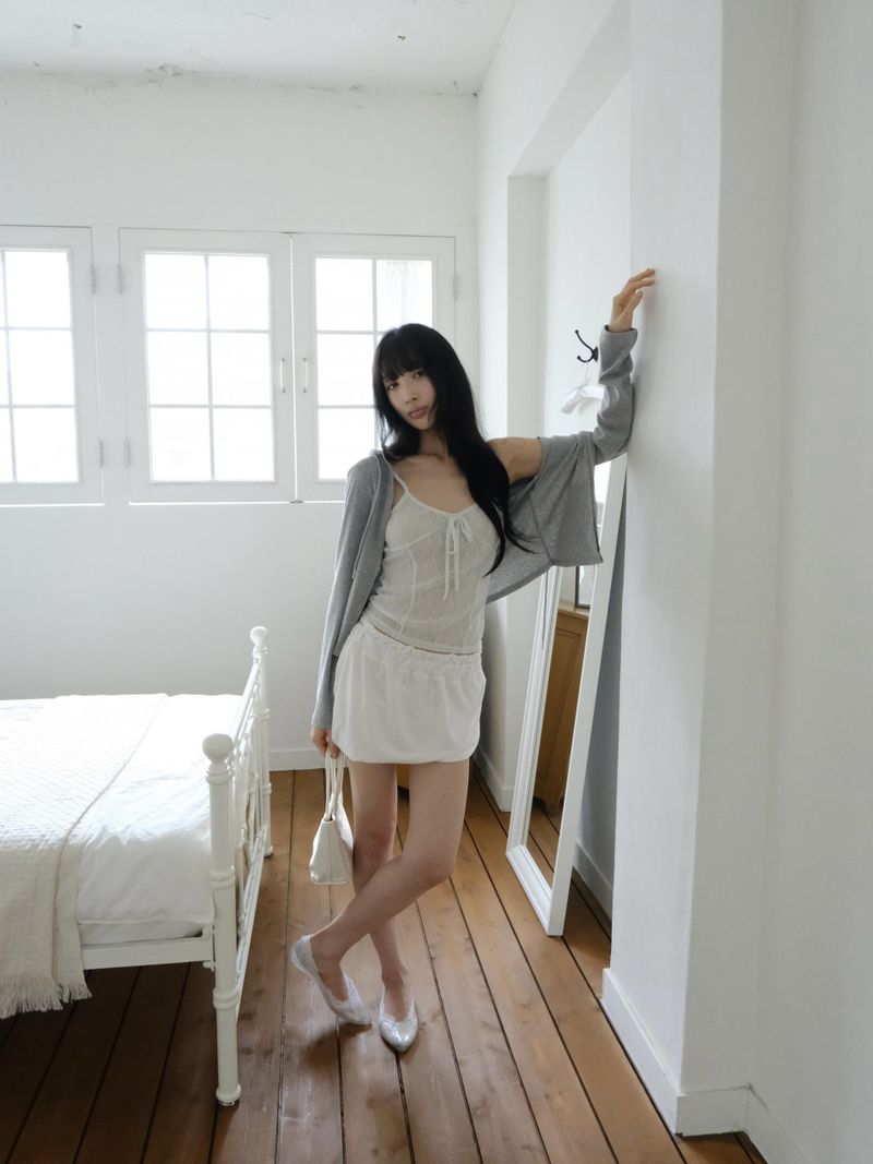 lace line socks