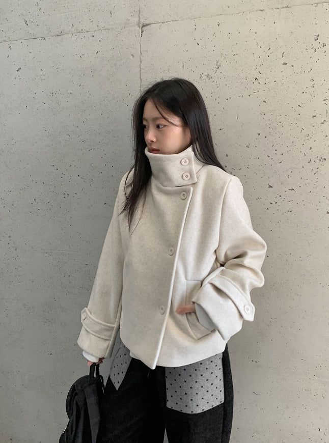Hanpori Quilted High-Neck Short Coat