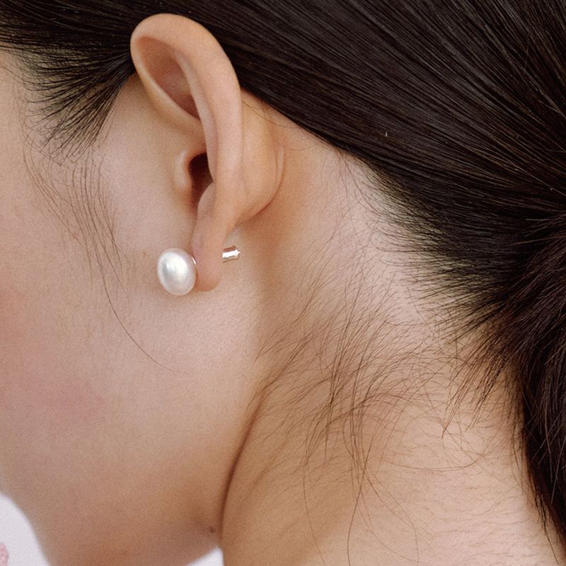 Oval Pearl Earrings, Medium