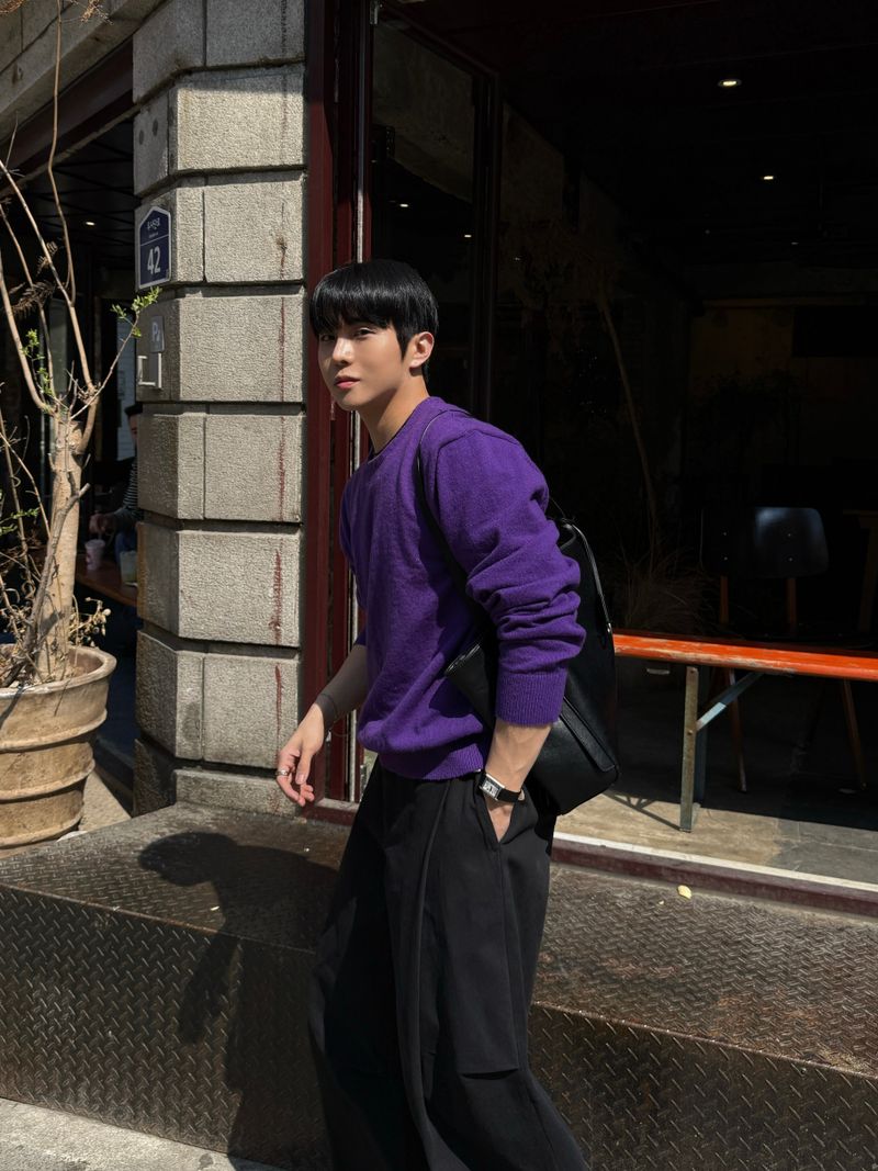 Fade cooling round knitwear