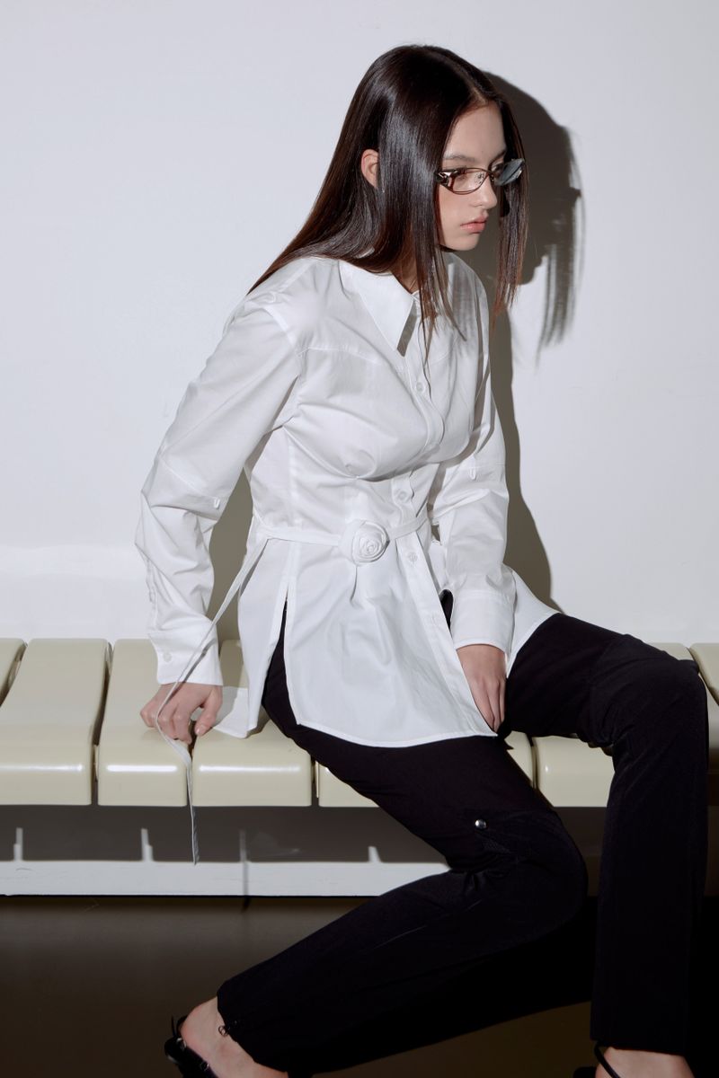 PINTUCK ROSE BELT SHIRT(WHITE)