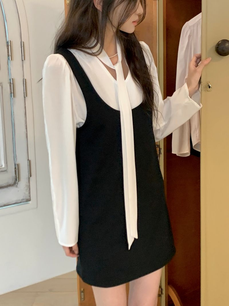 silk ribbon tie blouse
