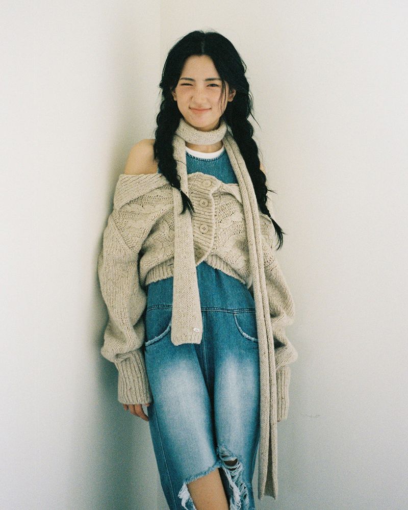 INSEOWL（インサウル）の「MUFFLER & TWO WAY CARDIGAN - OATMEAL（Tops）」