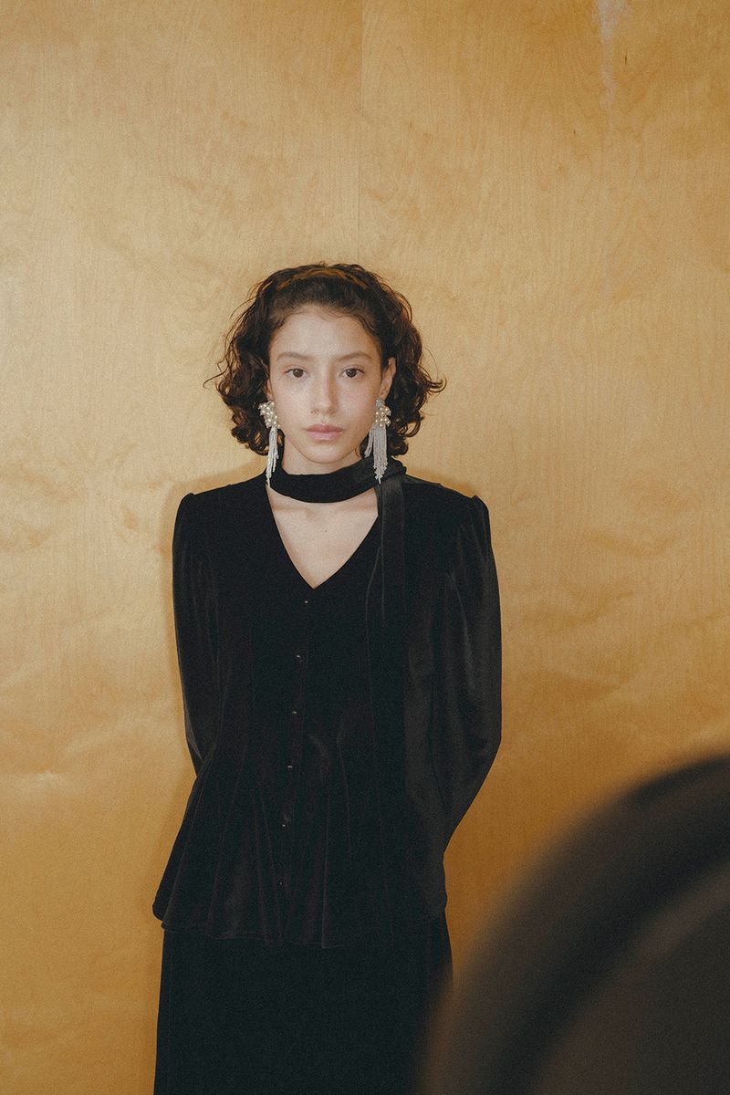 Velvet scarf blouse