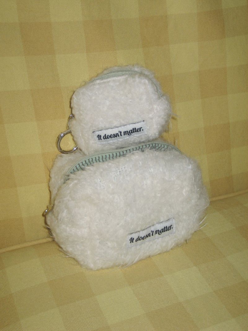 Booboo Pouch (Ivory, Mini Key ring)