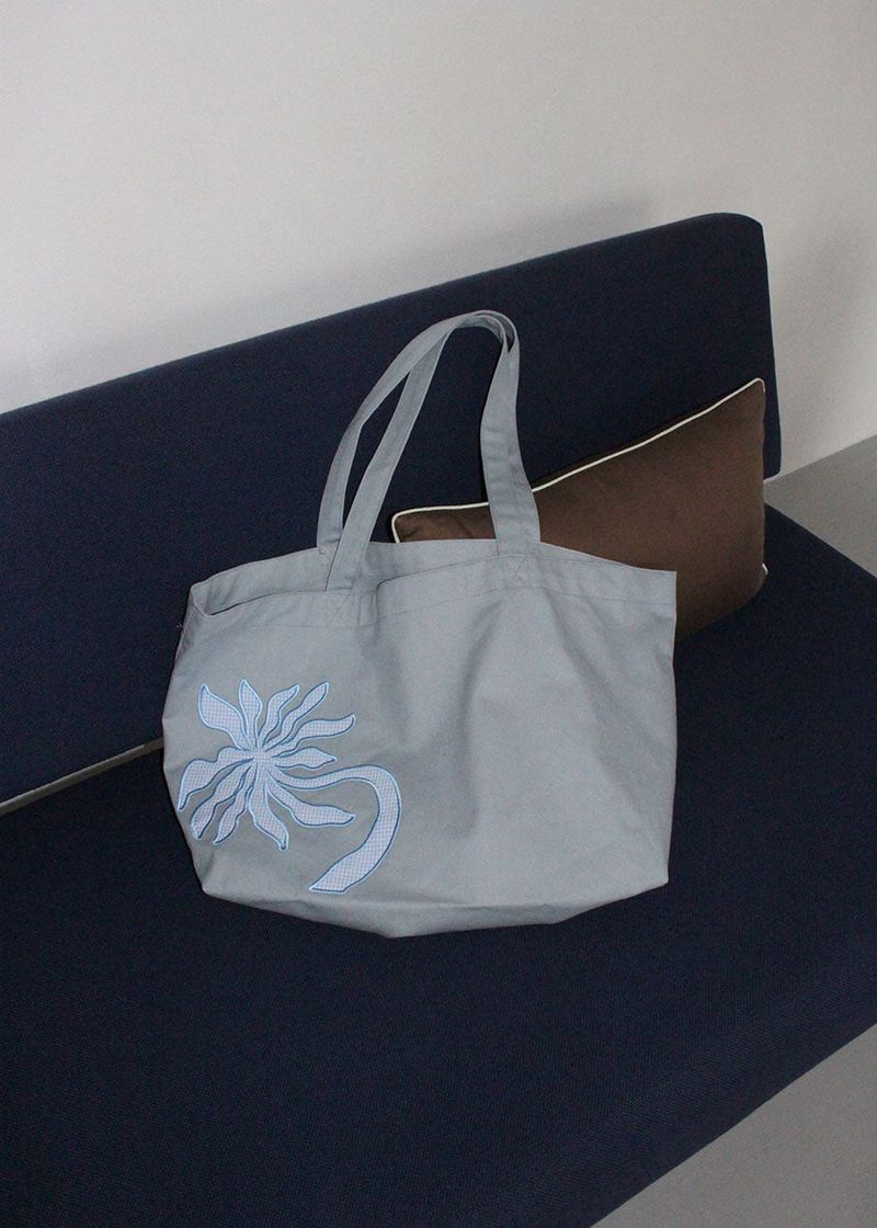 SUMMER PATCH TOTE BAG