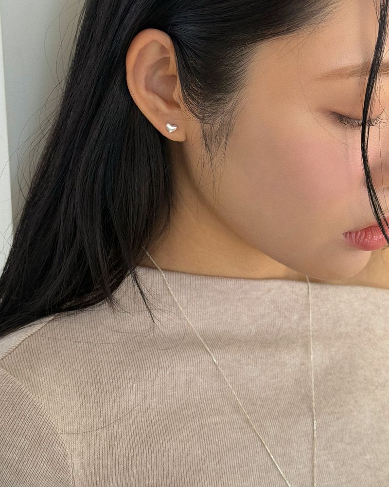 Sorbet heart earring (silver)