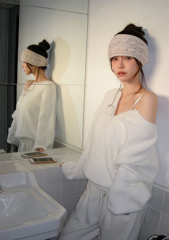 SHOPPERLAND(ショッパーランド)の「Amelie Leather Patch Henry Neck Knit (5color)(Tops)」
