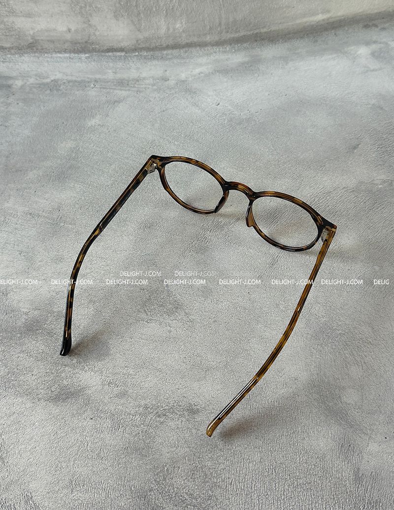 leopard-leopard horn-rimmed glasses