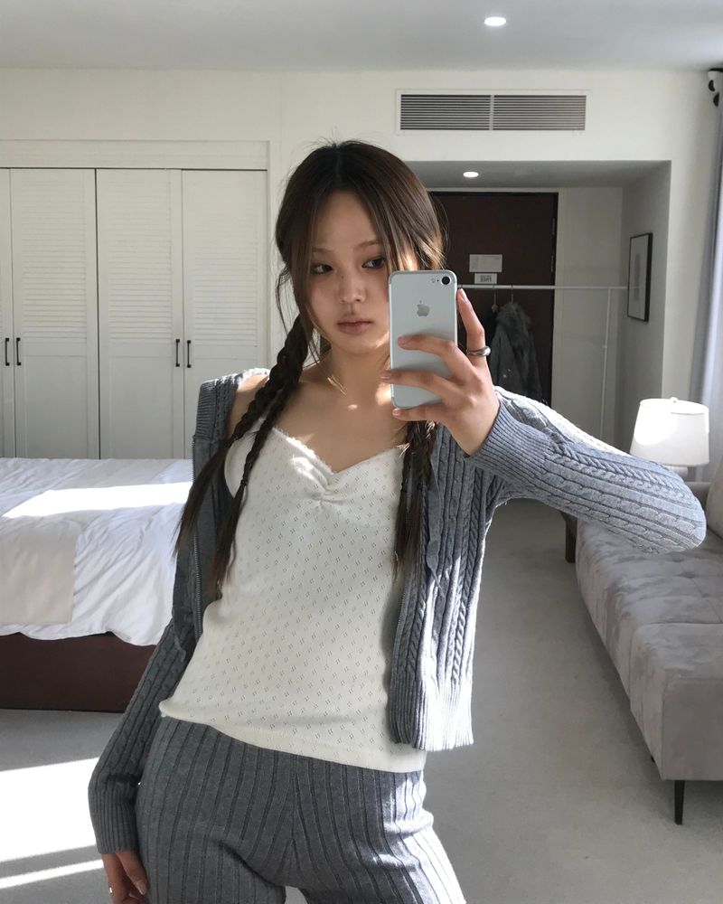 Tweedy knit zip up