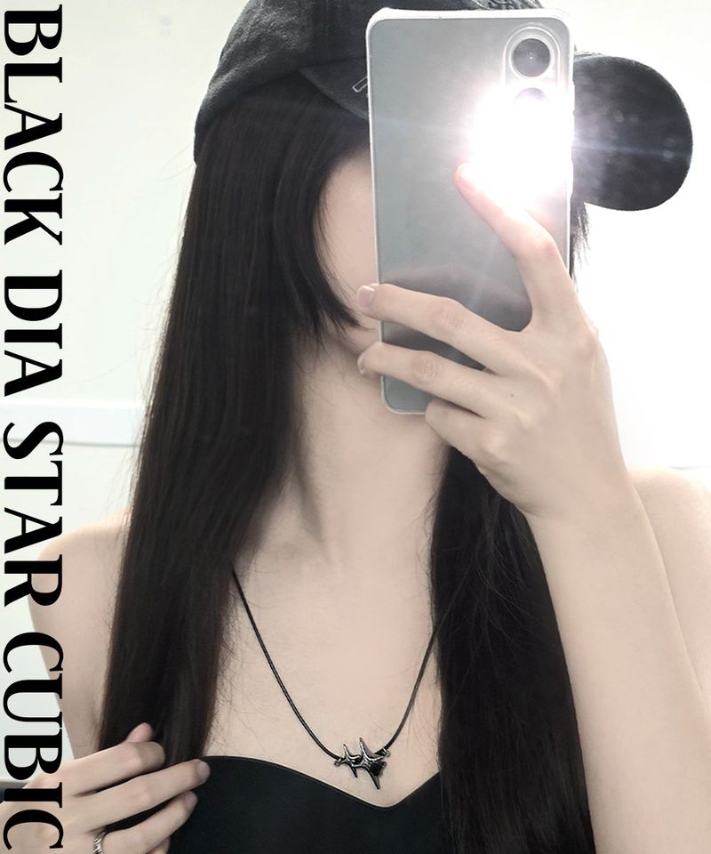 White Black Dia Star-2 Cubic long Necklace