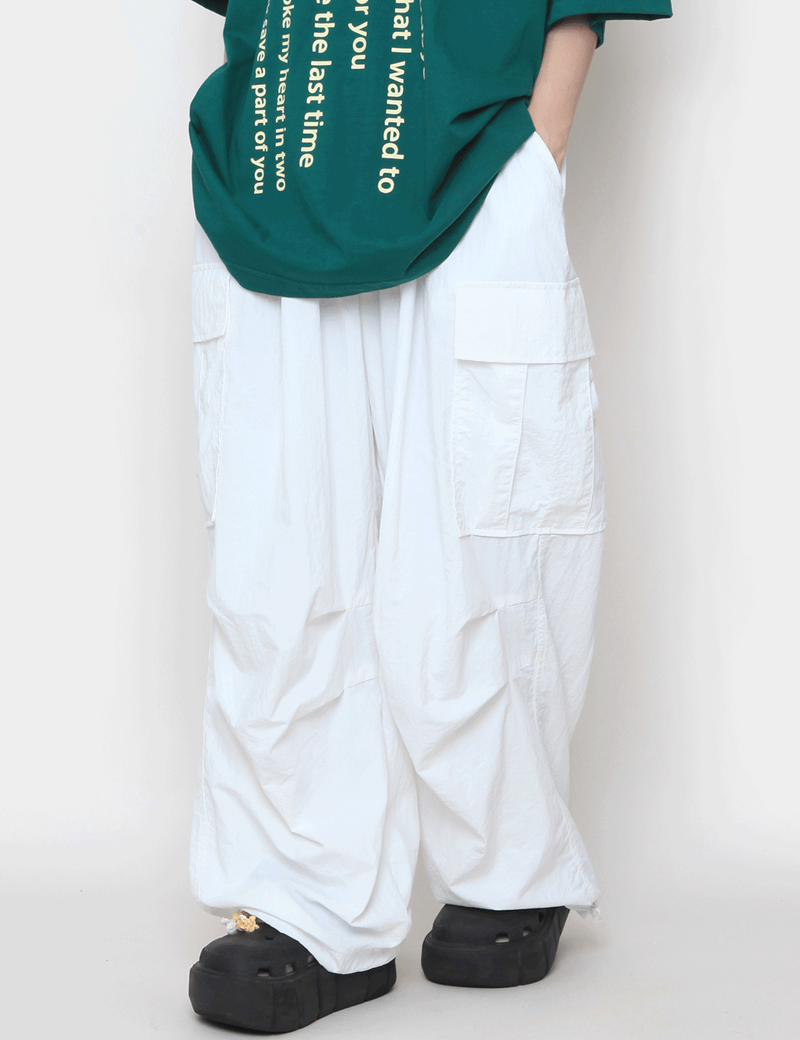nutellike(ヌテールライク)の「wide pocket cargo pants(Pants)」