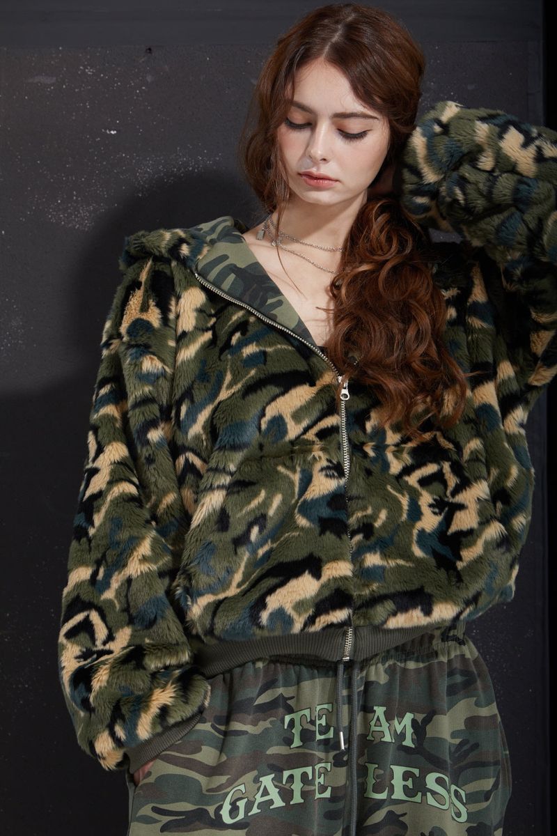 FUR ZIP-UP -CAMO
