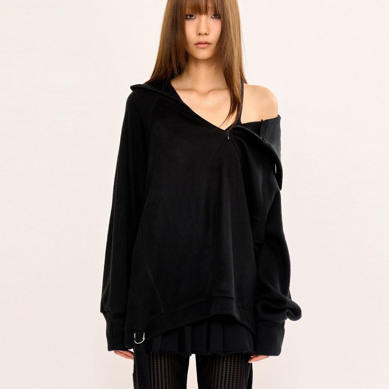 FANYOUNG（ファンヤング）の「Hairy Zipslit Pullover - Black（Tops）」