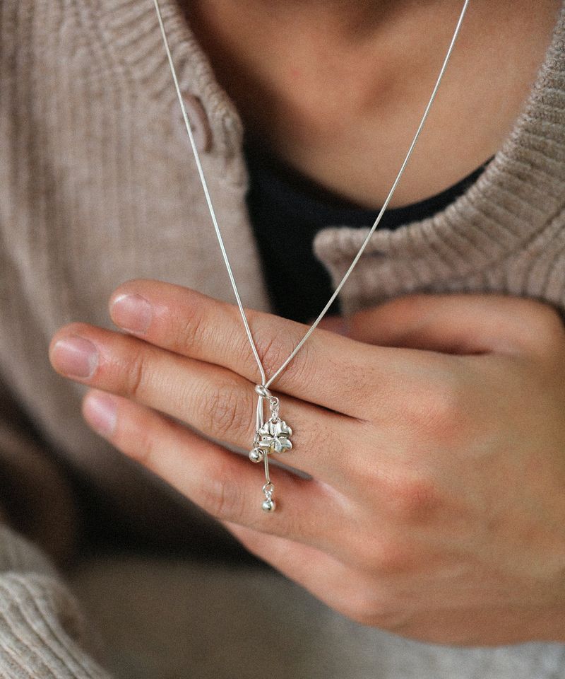 Ribbon clover necklace SV (925 silver)
