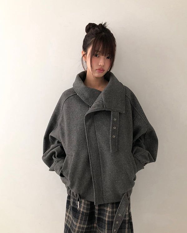 WONDER WONDER(ワンダーワンダー)の「Nuan High-Neck Buckle Quilted Coat(Jackets/Outerwear)」