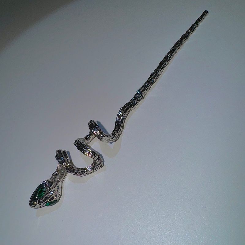 Snake ornamental hairpin