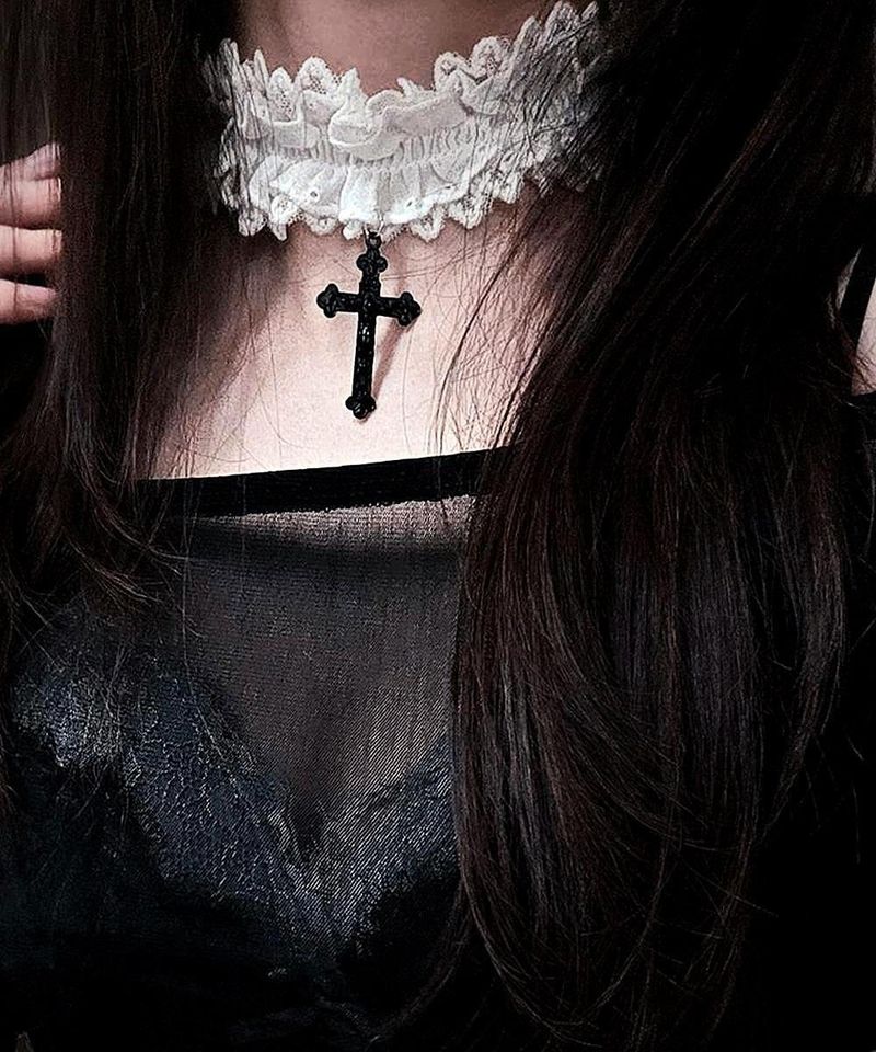 Gothic Cross lace choker