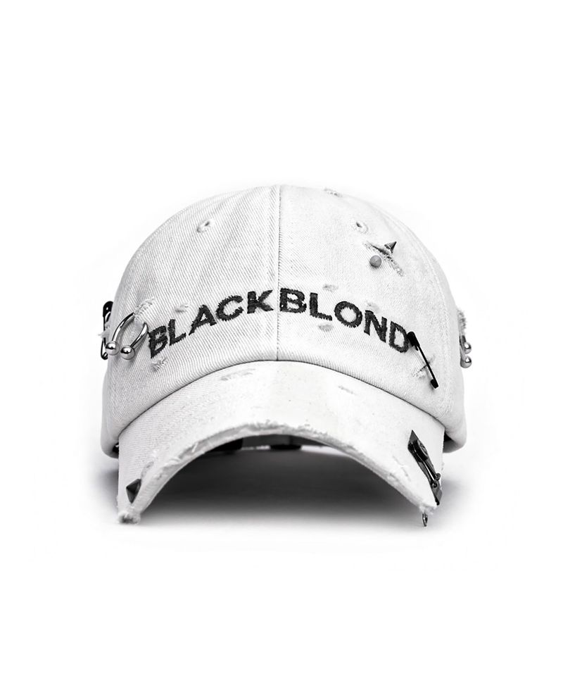 BLACKBLOND（ブラックブロンド）の「BBD  リップドピアスカスタムデニムキャップ（帽子）」